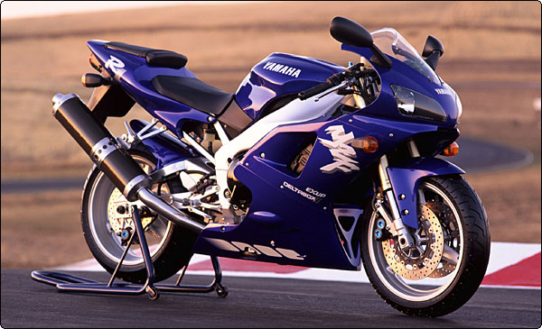 moto YAMAHA YZF R1